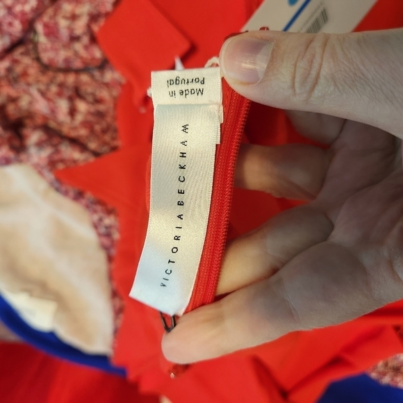 Victoria Beckham Red Midi Dress - Picture 9 of 11